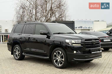 Внедорожник / Кроссовер Toyota Land Cruiser 2020 в Черновцах