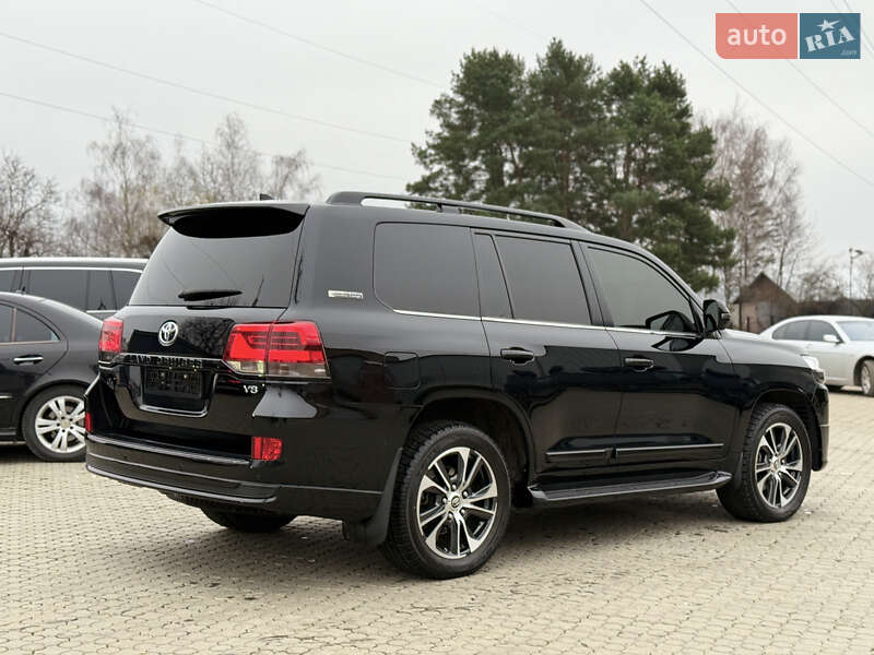 Внедорожник / Кроссовер Toyota Land Cruiser 2020 в Черновцах фото 4 Внедорожник / Кроссовер Toyota Land Cruiser 2020 в Черновцах