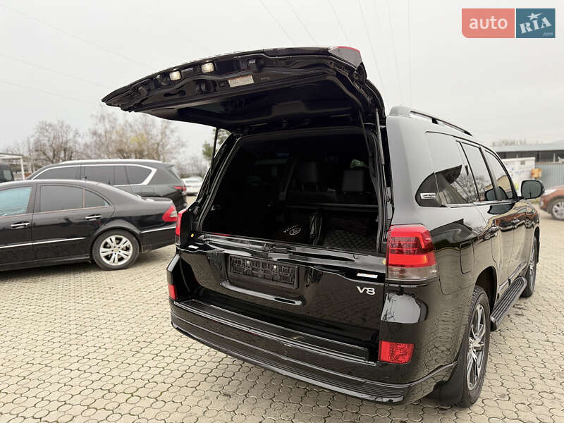Внедорожник / Кроссовер Toyota Land Cruiser 2020 в Черновцах фото 30 Внедорожник / Кроссовер Toyota Land Cruiser 2020 в Черновцах