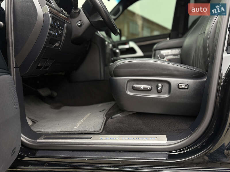 Внедорожник / Кроссовер Toyota Land Cruiser 2020 в Черновцах фото 59 Внедорожник / Кроссовер Toyota Land Cruiser 2020 в Черновцах