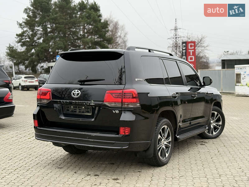 Внедорожник / Кроссовер Toyota Land Cruiser 2020 в Черновцах фото 99 Внедорожник / Кроссовер Toyota Land Cruiser 2020 в Черновцах