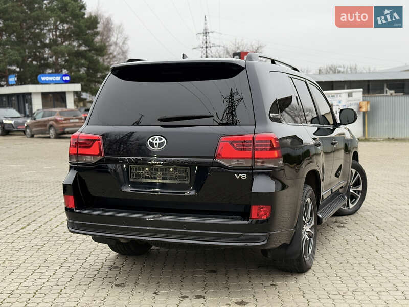 Внедорожник / Кроссовер Toyota Land Cruiser 2020 в Черновцах фото 100 Внедорожник / Кроссовер Toyota Land Cruiser 2020 в Черновцах