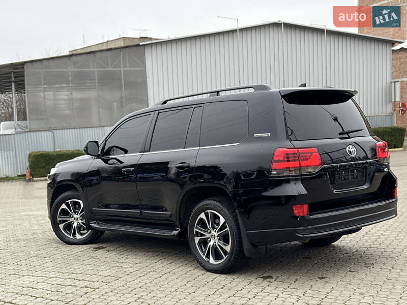 Внедорожник / Кроссовер Toyota Land Cruiser 2020 в Черновцах фото 106 Внедорожник / Кроссовер Toyota Land Cruiser 2020 в Черновцах