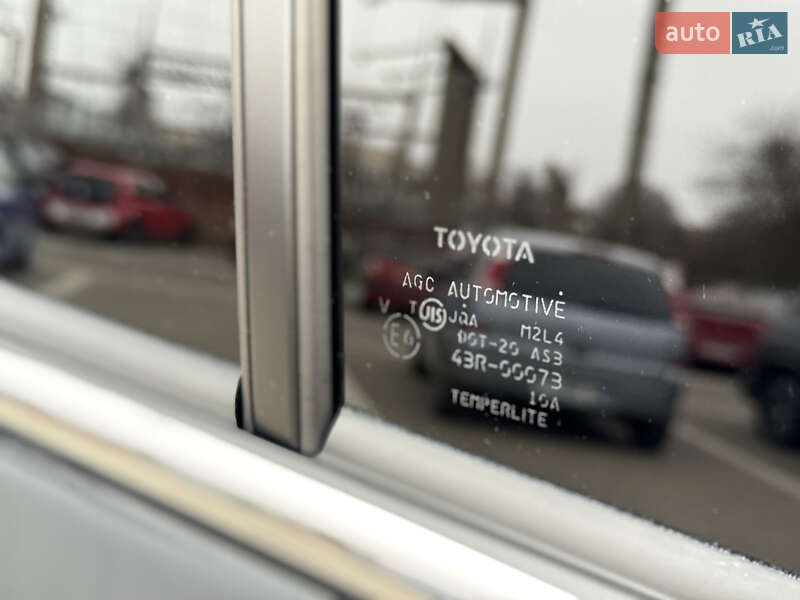 Внедорожник / Кроссовер Toyota Land Cruiser 2020 в Черновцах фото 131 Внедорожник / Кроссовер Toyota Land Cruiser 2020 в Черновцах