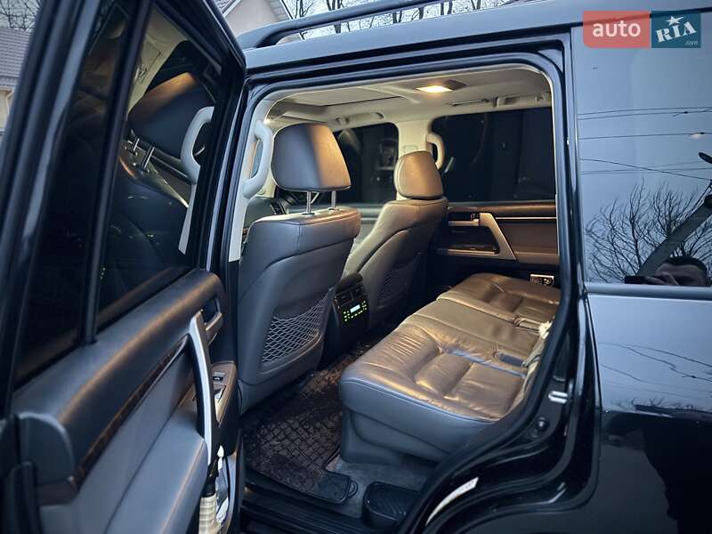 Внедорожник / Кроссовер Toyota Land Cruiser 2008 в Киеве фото 10 Внедорожник / Кроссовер Toyota Land Cruiser 2008 в Киеве