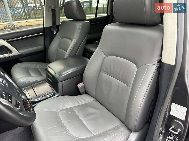 Внедорожник / Кроссовер Toyota Land Cruiser 2008 в Харькове