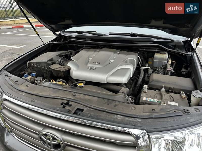 Внедорожник / Кроссовер Toyota Land Cruiser 2008 в Харькове