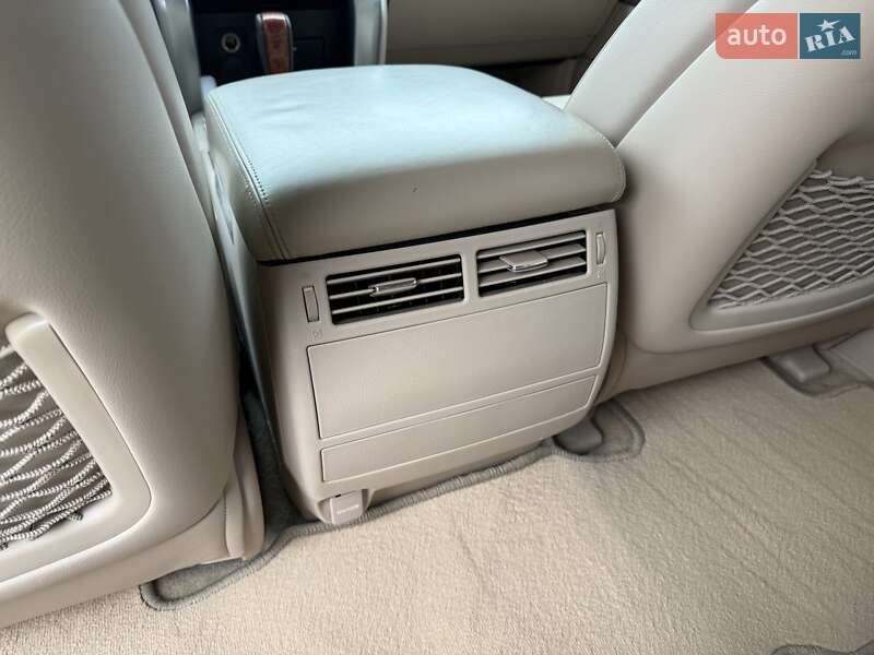 Позашляховик / Кросовер Toyota Land Cruiser 2013 в Києві