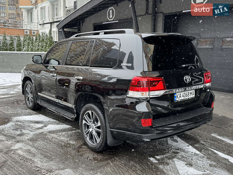 Позашляховик / Кросовер Toyota Land Cruiser 2020 в Києві фото 11 Позашляховик / Кросовер Toyota Land Cruiser 2020 в Києві