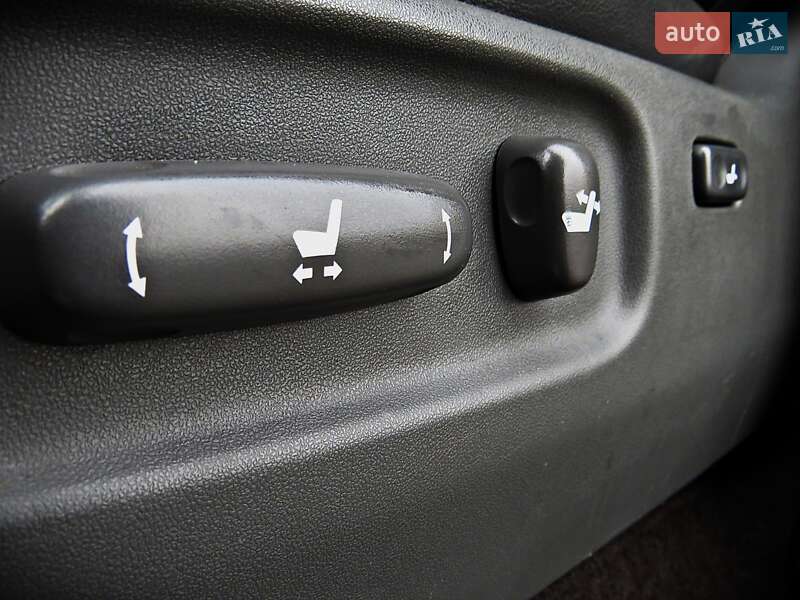 Внедорожник / Кроссовер Toyota Land Cruiser 2008 в Черкассах