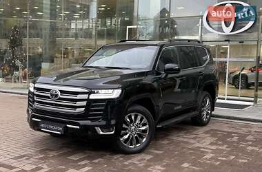Внедорожник / Кроссовер Toyota Land Cruiser 2023 в Киеве