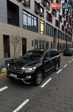 Позашляховик / Кросовер Toyota Land Cruiser 2016 в Києві