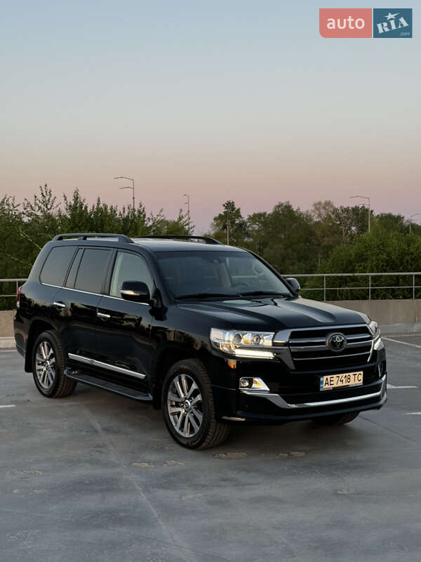 Позашляховик / Кросовер Toyota Land Cruiser 2019 в Києві