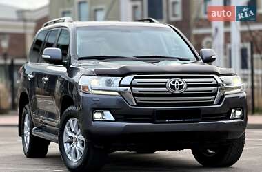 Внедорожник / Кроссовер Toyota Land Cruiser 2020 в Киеве