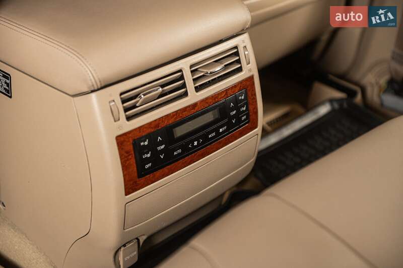 Позашляховик / Кросовер Toyota Land Cruiser 2012 в Одесі фото 27 Позашляховик / Кросовер Toyota Land Cruiser 2012 в Одесі