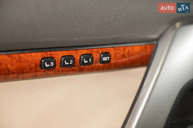 Позашляховик / Кросовер Toyota Land Cruiser 2012 в Одесі фото 62 Позашляховик / Кросовер Toyota Land Cruiser 2012 в Одесі