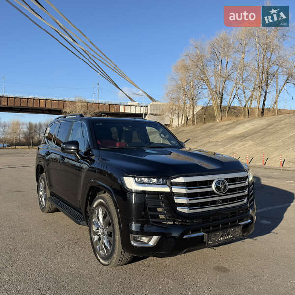 Внедорожник / Кроссовер Toyota Land Cruiser 2023 в Киеве