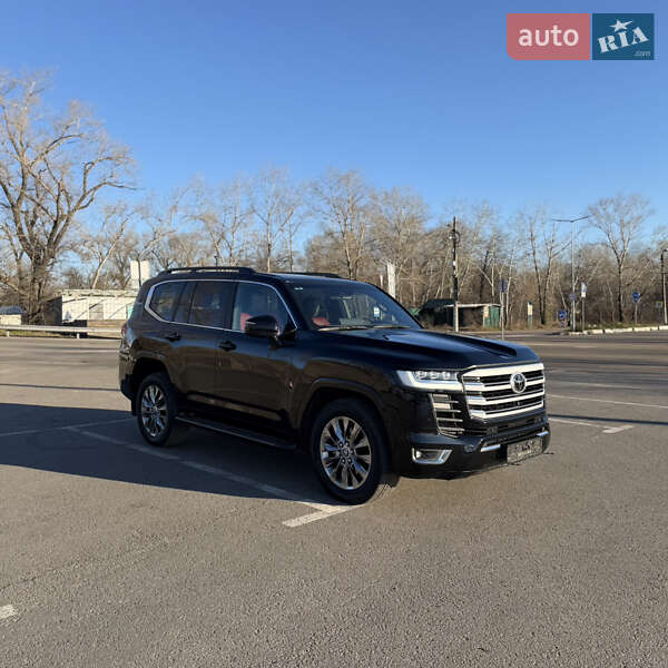 Внедорожник / Кроссовер Toyota Land Cruiser 2023 в Киеве