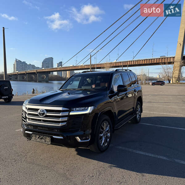 Внедорожник / Кроссовер Toyota Land Cruiser 2023 в Киеве