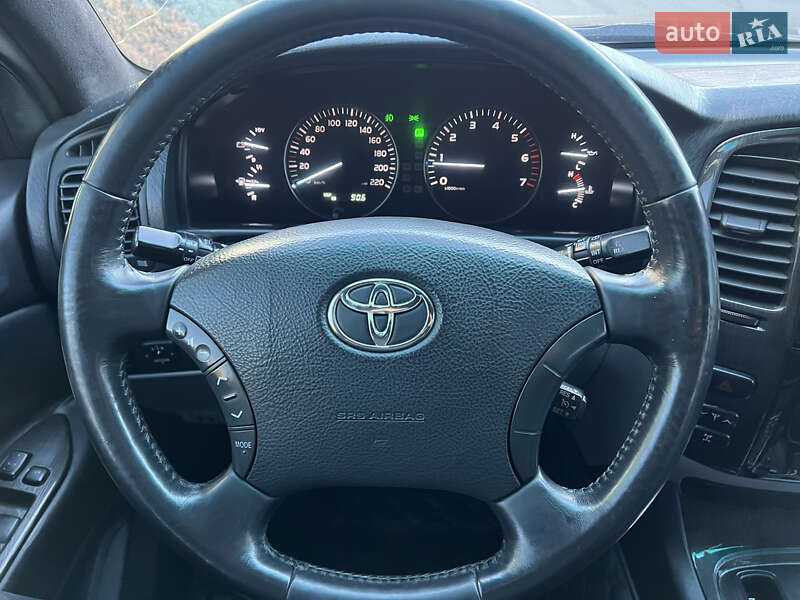 Позашляховик / Кросовер Toyota Land Cruiser 2004 в Дніпрі фото 34 Позашляховик / Кросовер Toyota Land Cruiser 2004 в Дніпрі