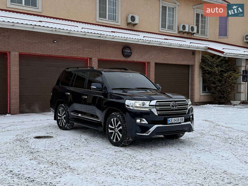 Внедорожник / Кроссовер Toyota Land Cruiser 2016 в Киеве