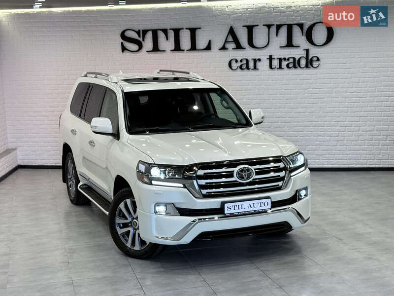 Внедорожник / Кроссовер Toyota Land Cruiser 2017 в Одессе