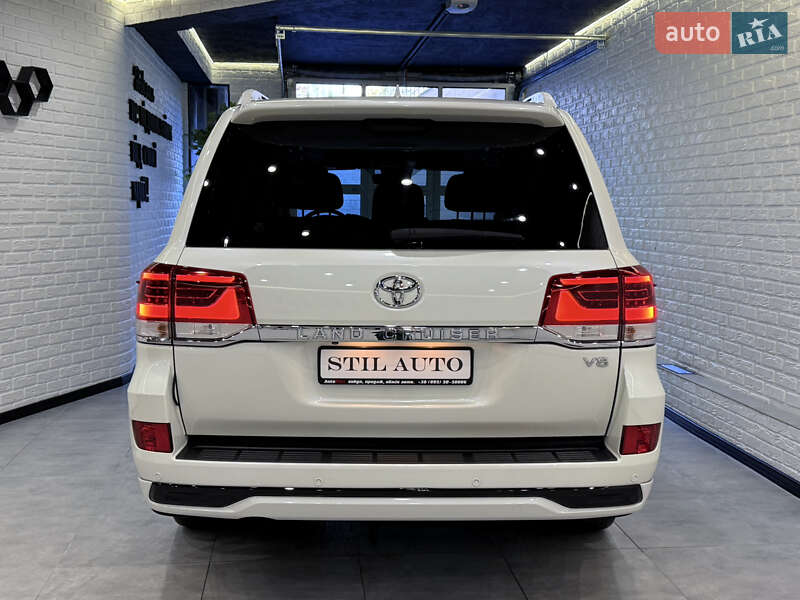 Внедорожник / Кроссовер Toyota Land Cruiser 2017 в Одессе