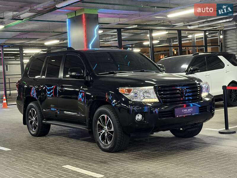 Внедорожник / Кроссовер Toyota Land Cruiser 2013 в Киеве