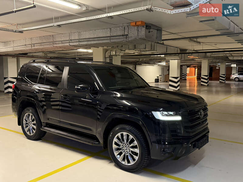 Внедорожник / Кроссовер Toyota Land Cruiser 2021 в Киеве фото 6 Внедорожник / Кроссовер Toyota Land Cruiser 2021 в Киеве