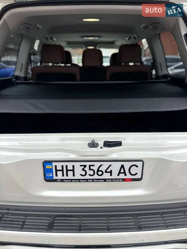 Внедорожник / Кроссовер Toyota Land Cruiser 2017 в Одессе