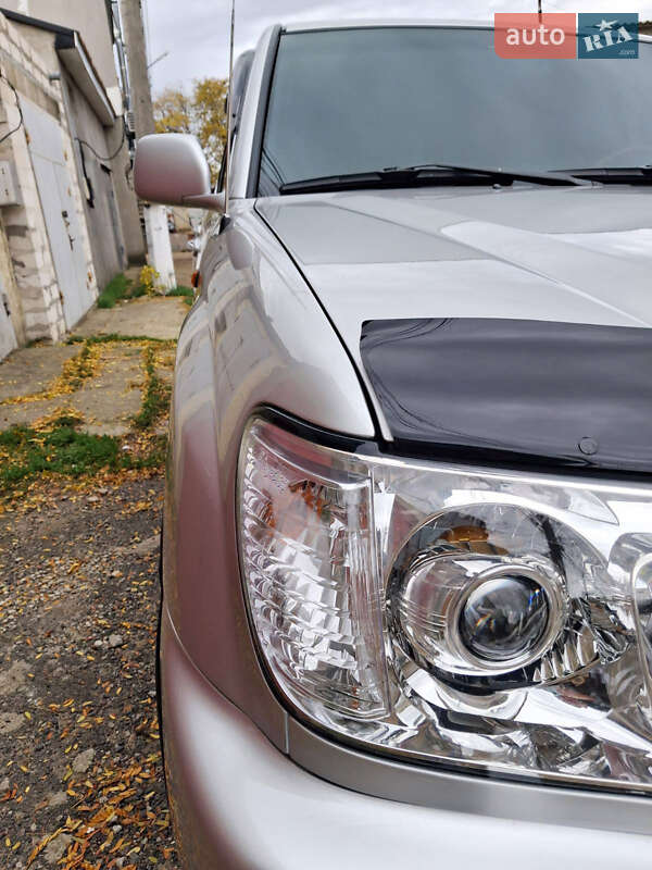 Позашляховик / Кросовер Toyota Land Cruiser 2006 в Одесі фото 7 Позашляховик / Кросовер Toyota Land Cruiser 2006 в Одесі