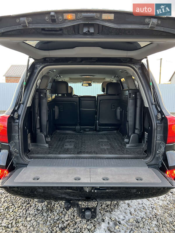 Внедорожник / Кроссовер Toyota Land Cruiser 2012 в Черновцах