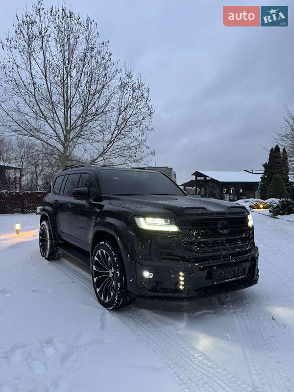 Toyota Land Cruiser 2021