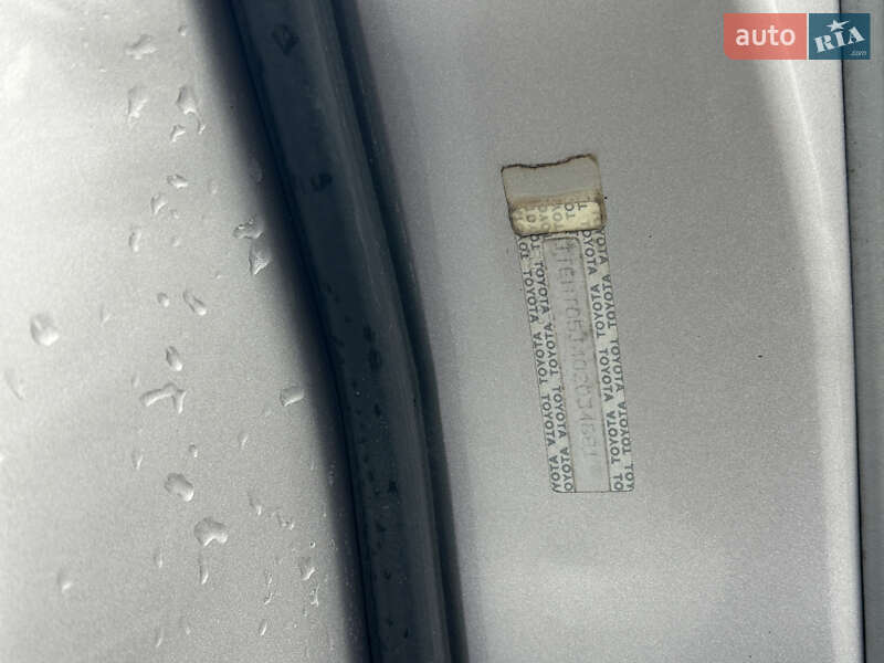 Внедорожник / Кроссовер Toyota Land Cruiser 2003 в Мукачево