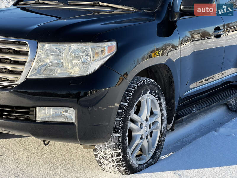 Внедорожник / Кроссовер Toyota Land Cruiser 2008 в Киеве