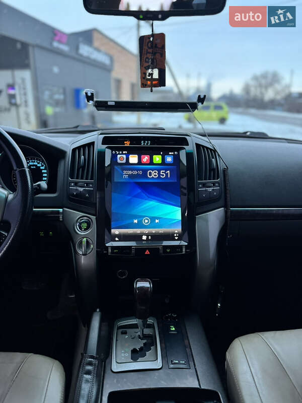 Позашляховик / Кросовер Toyota Land Cruiser 2008 в Києві