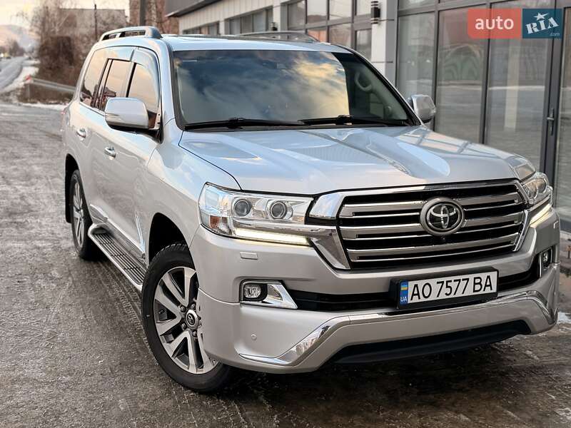Toyota Land Cruiser 2018