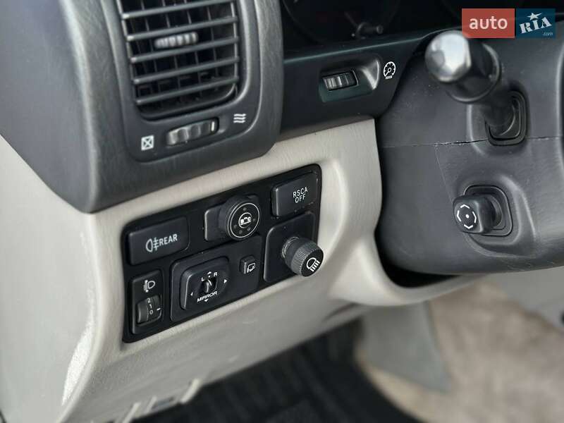 Внедорожник / Кроссовер Toyota Land Cruiser 2002 в Запорожье