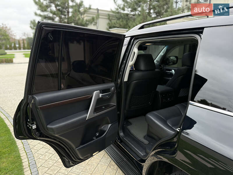 Позашляховик / Кросовер Toyota Land Cruiser 2015 в Одесі