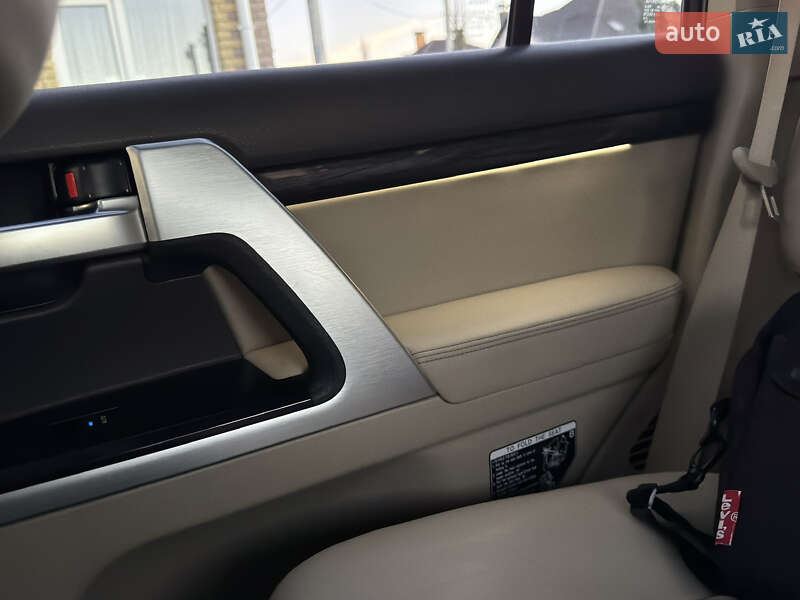 Внедорожник / Кроссовер Toyota Land Cruiser 2019 в Виннице