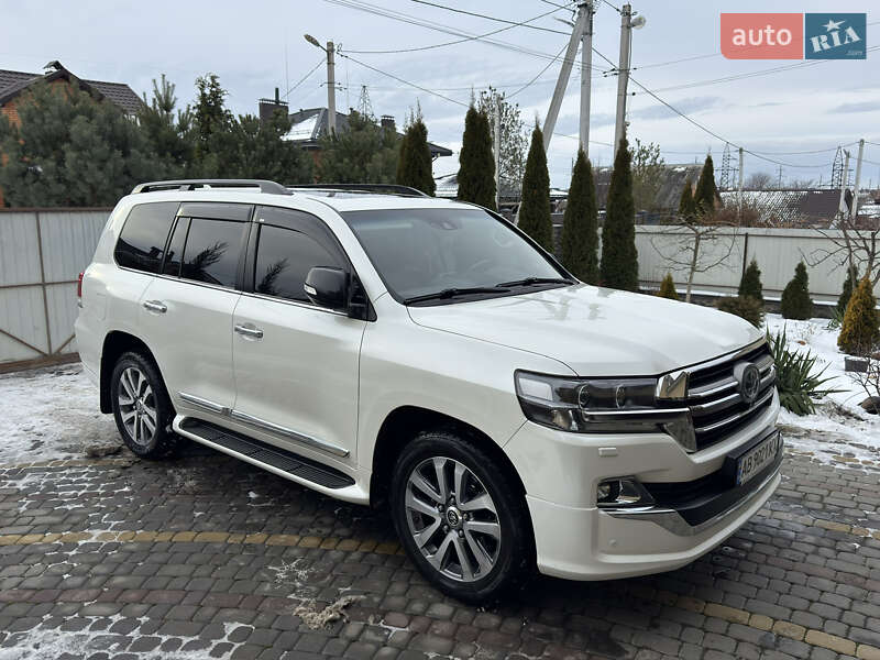 Внедорожник / Кроссовер Toyota Land Cruiser 2019 в Виннице