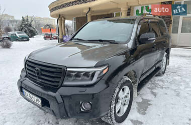Внедорожник / Кроссовер Toyota Land Cruiser 2013 в Киеве