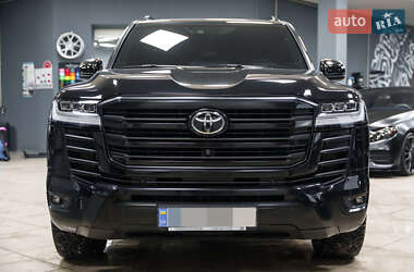 Внедорожник / Кроссовер Toyota Land Cruiser 2021 в Киеве