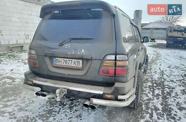 Позашляховик / Кросовер Toyota Land Cruiser 2000 в Ширяєвому