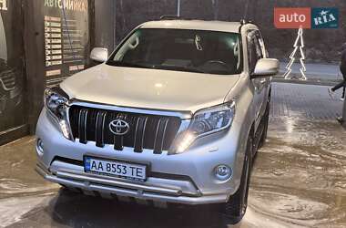 Позашляховик / Кросовер Toyota Land Cruiser 2014 в Тячеві