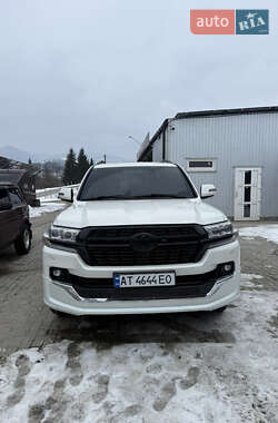 Внедорожник / Кроссовер Toyota Land Cruiser 2010 в Верховине