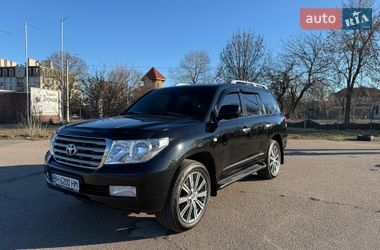 Позашляховик / Кросовер Toyota Land Cruiser 2011 в Одесі