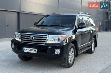Внедорожник / Кроссовер Toyota Land Cruiser 2012 в Киеве