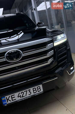 Внедорожник / Кроссовер Toyota Land Cruiser 2021 в Днепре