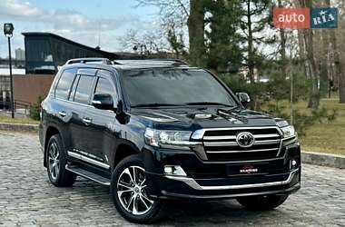 Внедорожник / Кроссовер Toyota Land Cruiser 2020 в Киеве